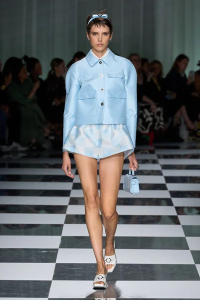Look 31